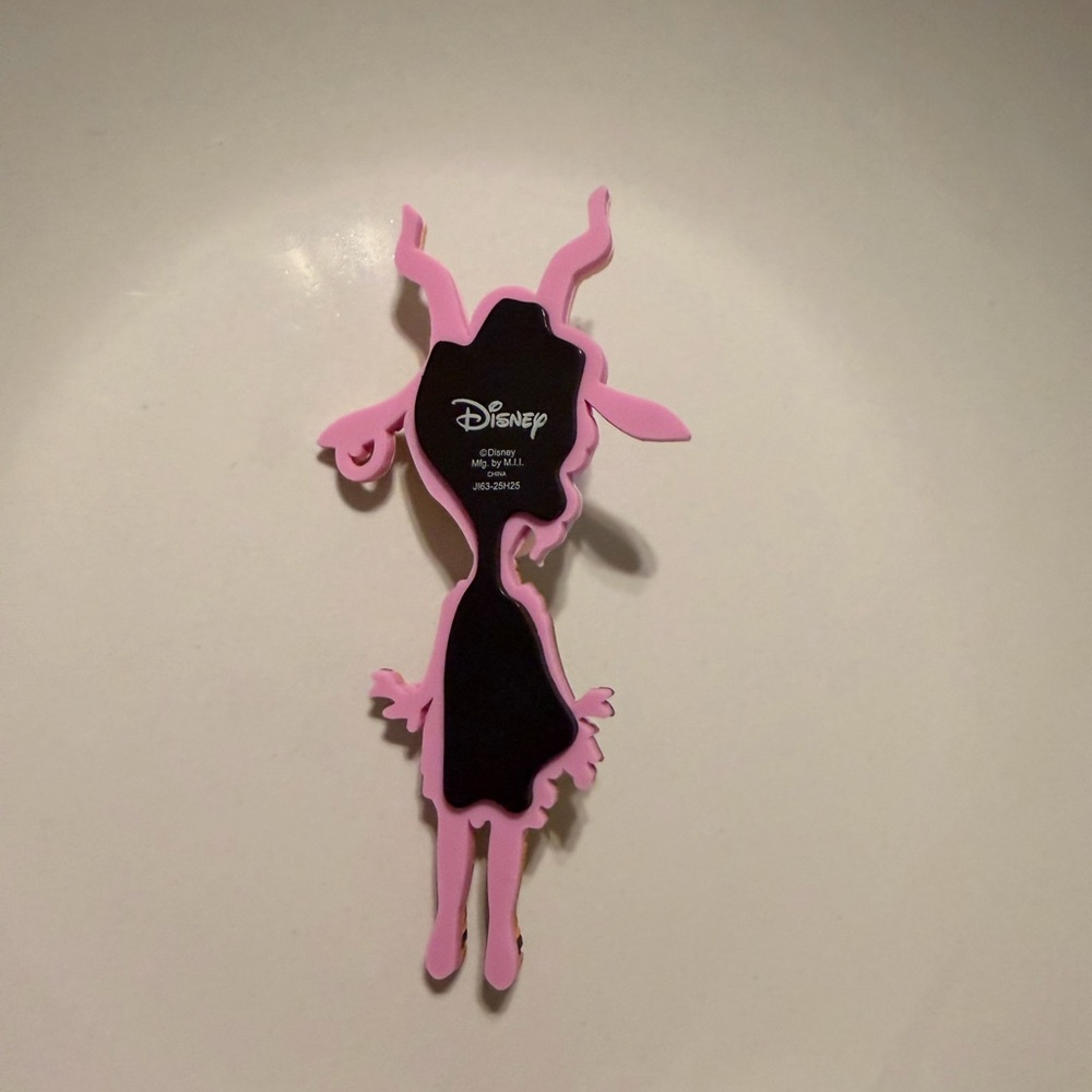 Disneys Zootopia 2 mystery Magnet “Gazelle” - Picture 3 of 4